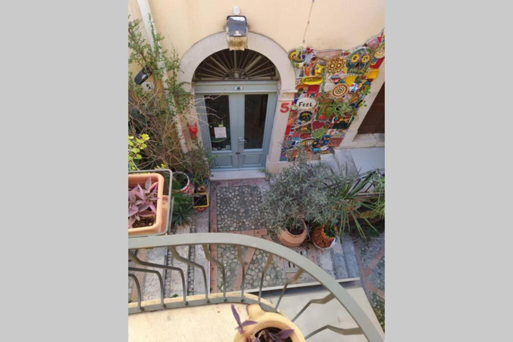 Casa Bianca - Luxury With Balcony In The City Centre Таормина Экстерьер фото
